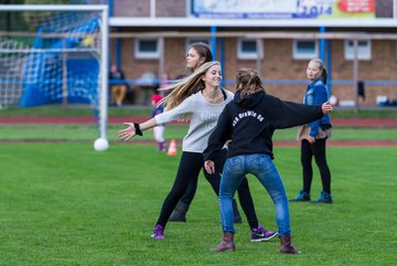 Bild 322 - B-Juniorinnen FSG FraWie hat Besuch aus Berlin